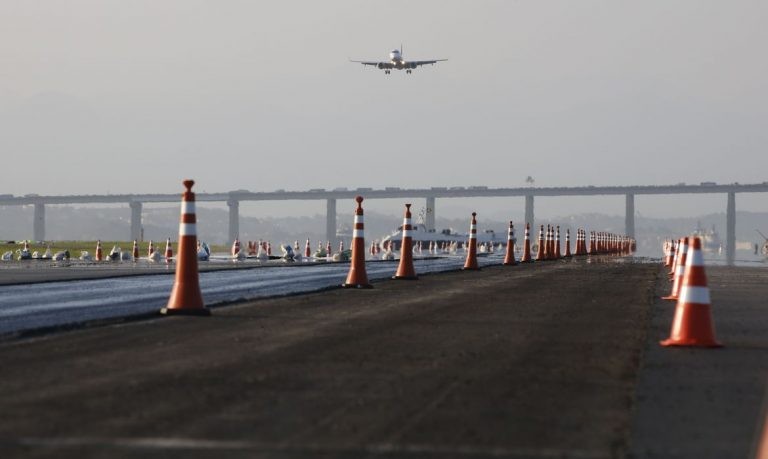 O aeroporto Santos Dumont, no Rio de Janeiro - (Foto: Fernando Frazão/Agência Brasil)