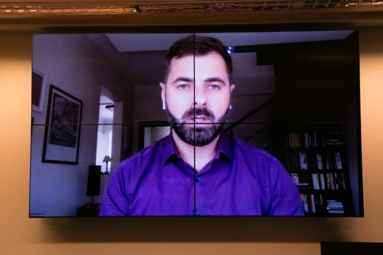 Ondino Cavalheiro Neto: projeto legaliza serviço clandestino - (Foto: Marina Ramos/Câmara dos Deputados)