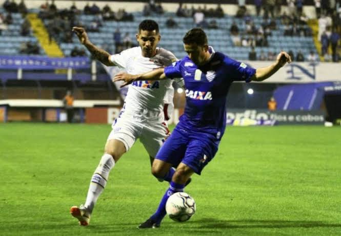 CSA empata com o Avaí na Ressacada