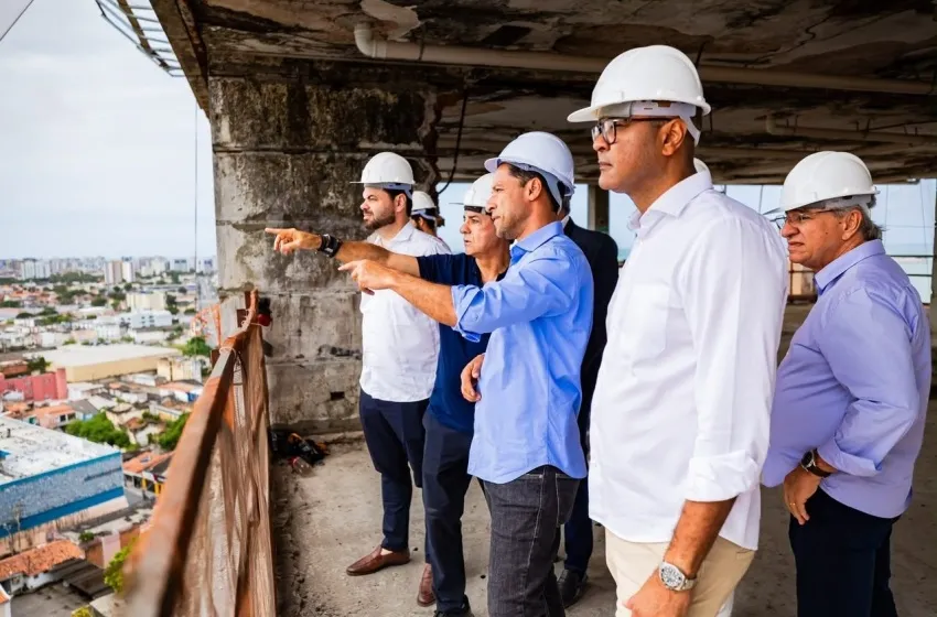 Estamos devolvendo vida ao Centro de Maceió”, destaca prefeito durante vistoria ao novo Centro Administrativo