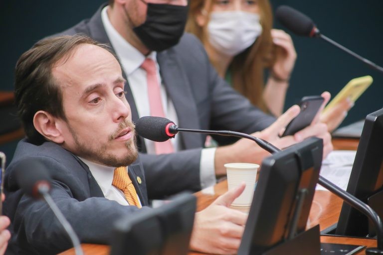 Orlando Silva: tema terá de ser negociado também com os senadores - (Foto: Paulo Sérgio/Câmara dos Deputados)