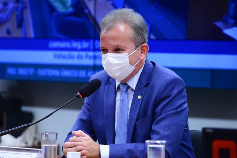 André Figueiredo: 