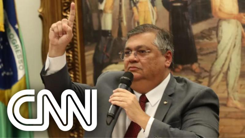 Flávio Dino e deputados da oposição batem boca na Câmara