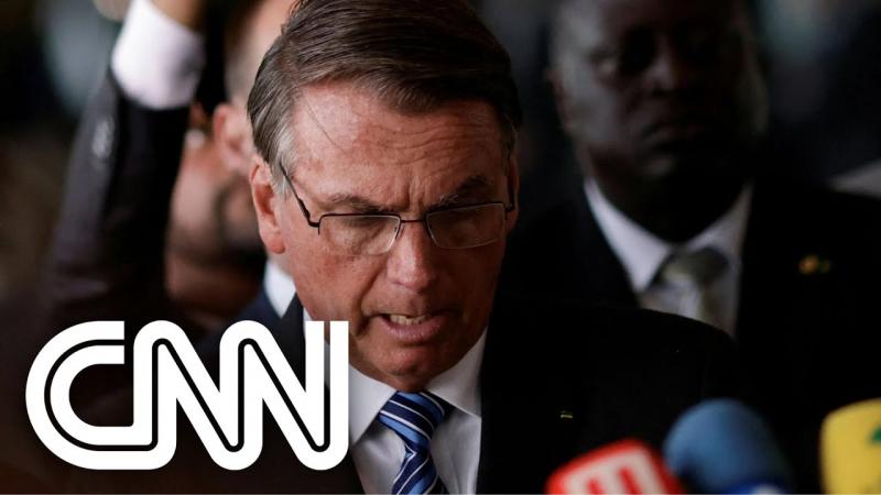Análise: Bolsonaro permanece recluso semanas após derrota
