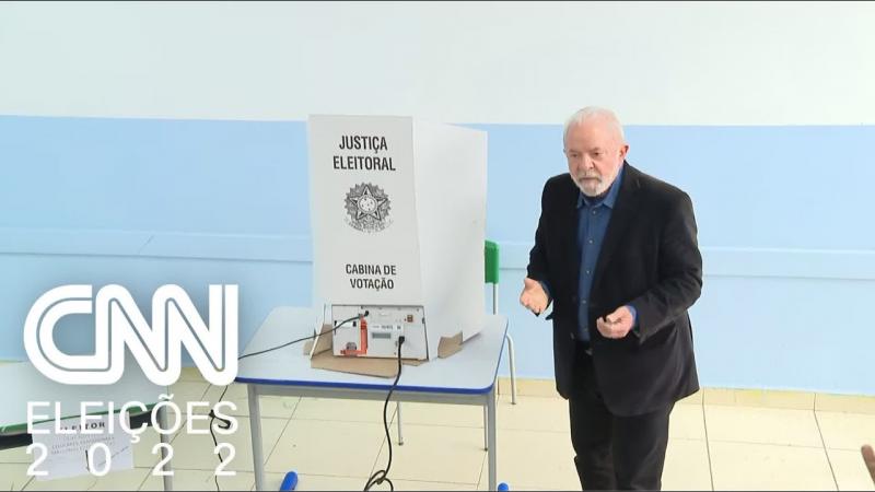 Ex-presidente Lula vota em São Bernardo do Campo 