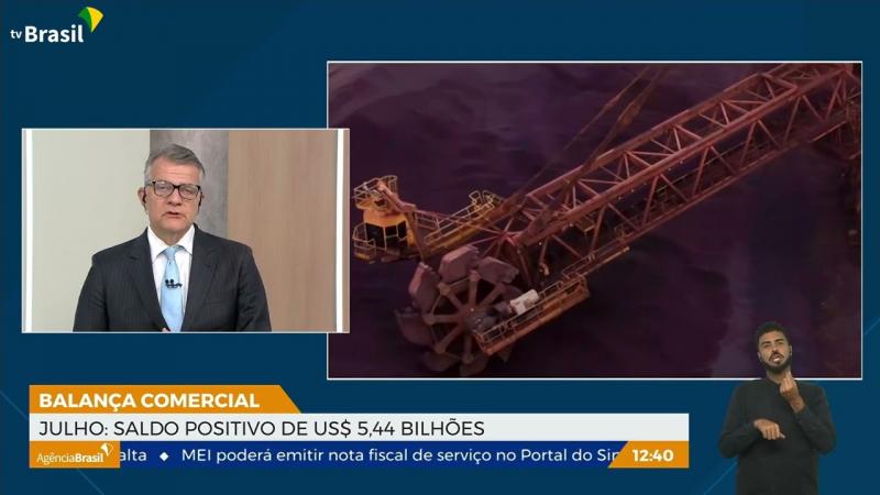 Balança comercial tem superávit de US$ 5,4 bilhões em julho
