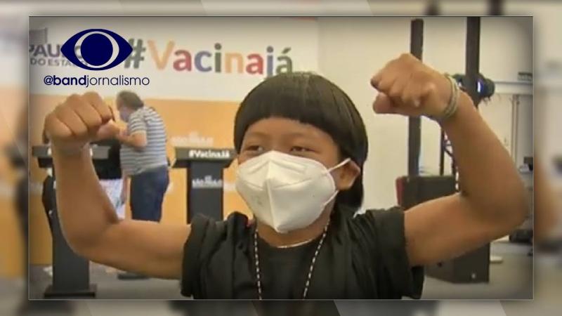 Primeira criança é vacinado contra COVID no Brasil